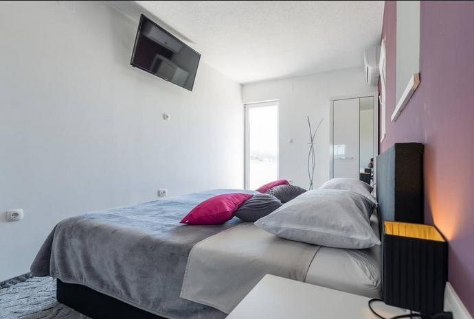 Luxury Apartment With Private Heated Pool Šibenik Exterior foto